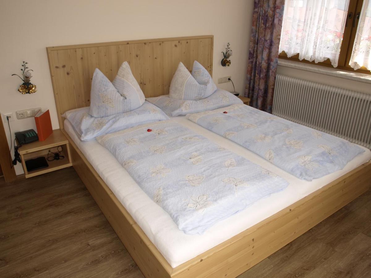 Hotel Haus Binder Ried im Zillertal Pokoj fotografie